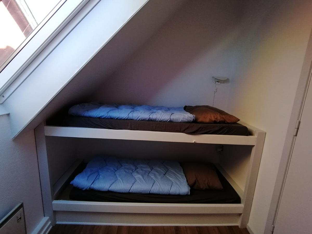 Gudhjem Vandrerhjem / Gudhjem Hostel Eksteriør bilde