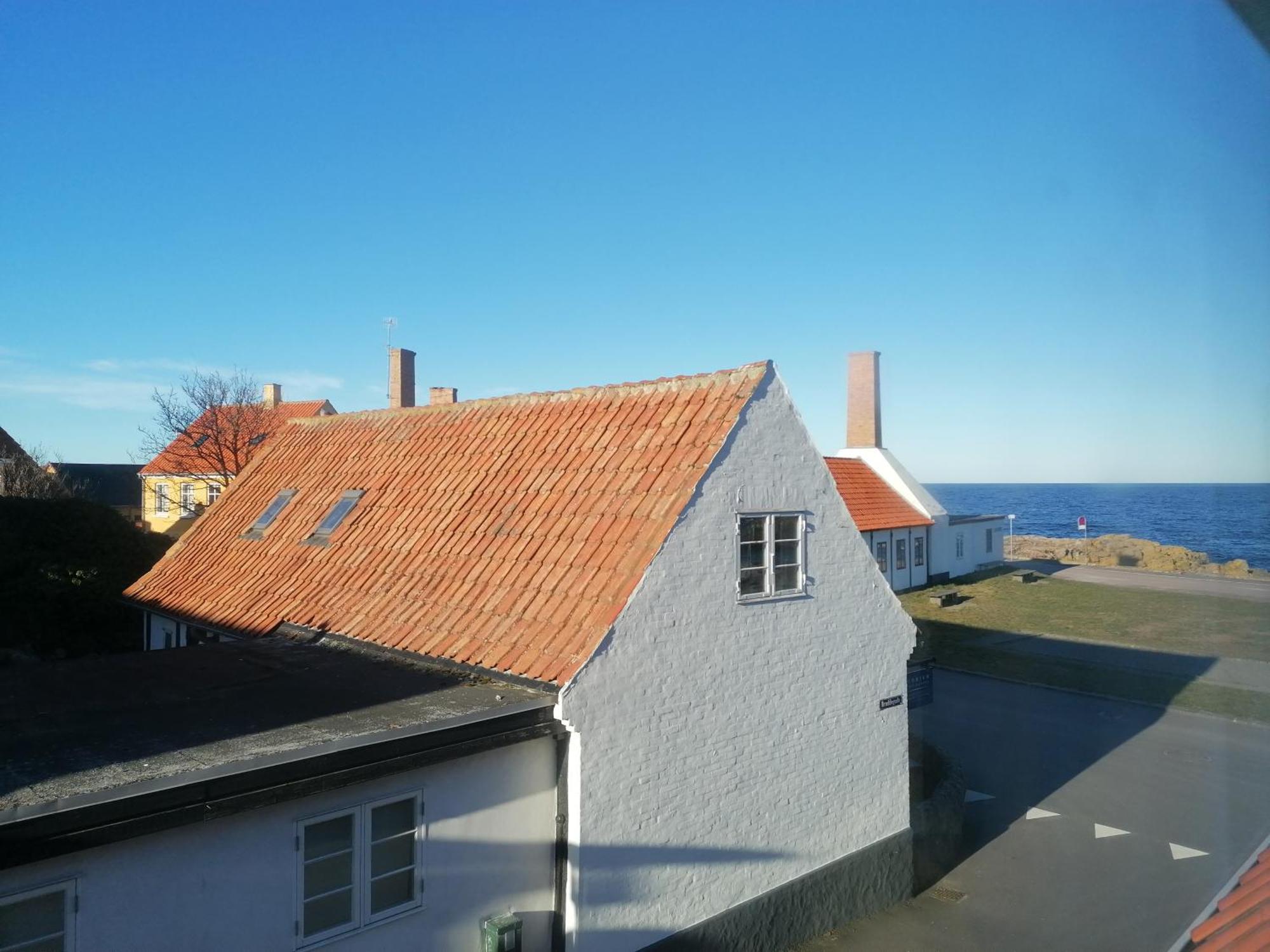 Gudhjem Vandrerhjem / Gudhjem Hostel Eksteriør bilde