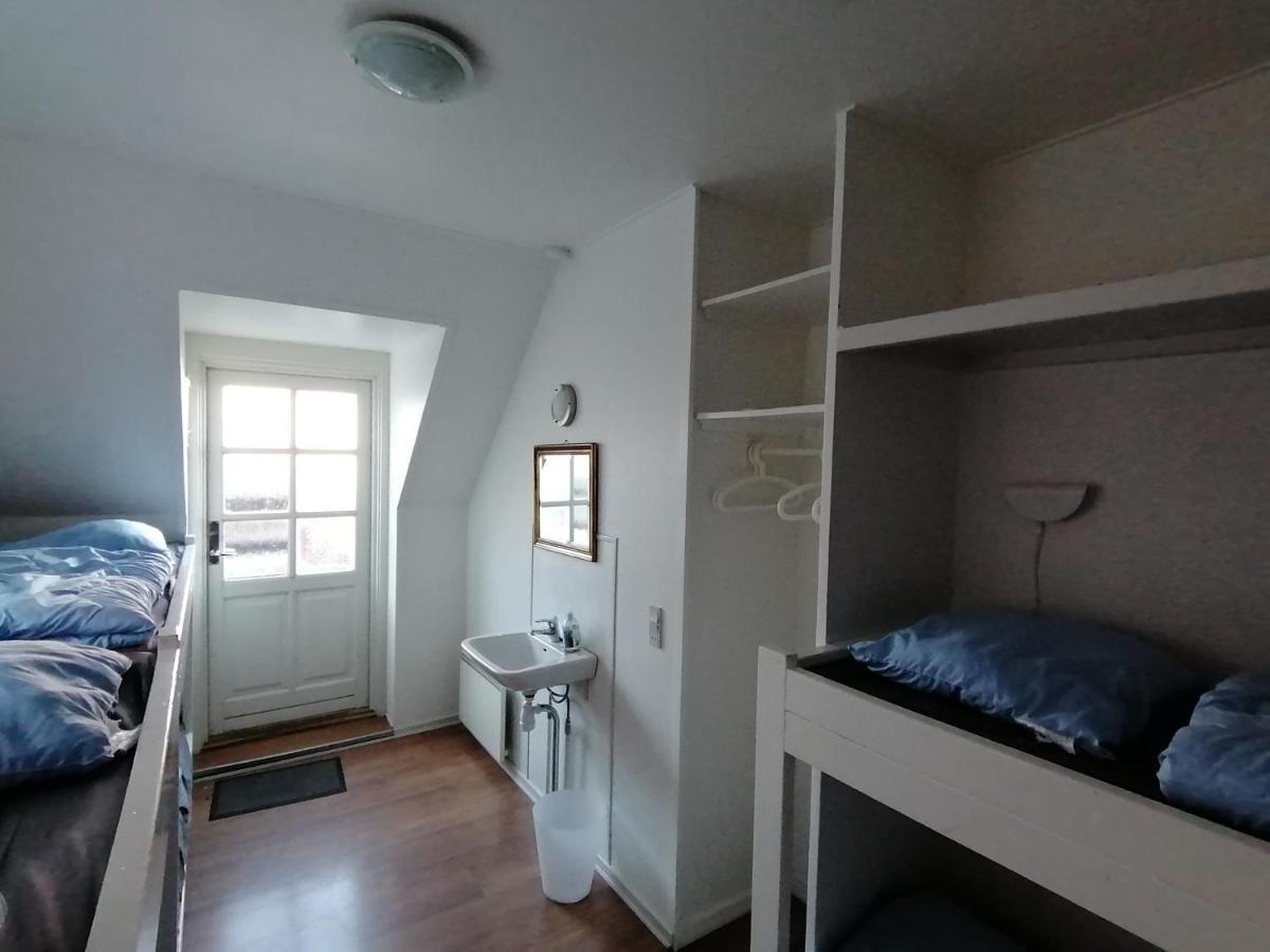 Gudhjem Vandrerhjem / Gudhjem Hostel Eksteriør bilde