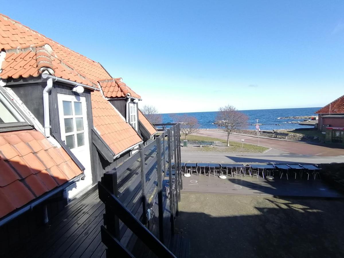 Gudhjem Vandrerhjem / Gudhjem Hostel Eksteriør bilde