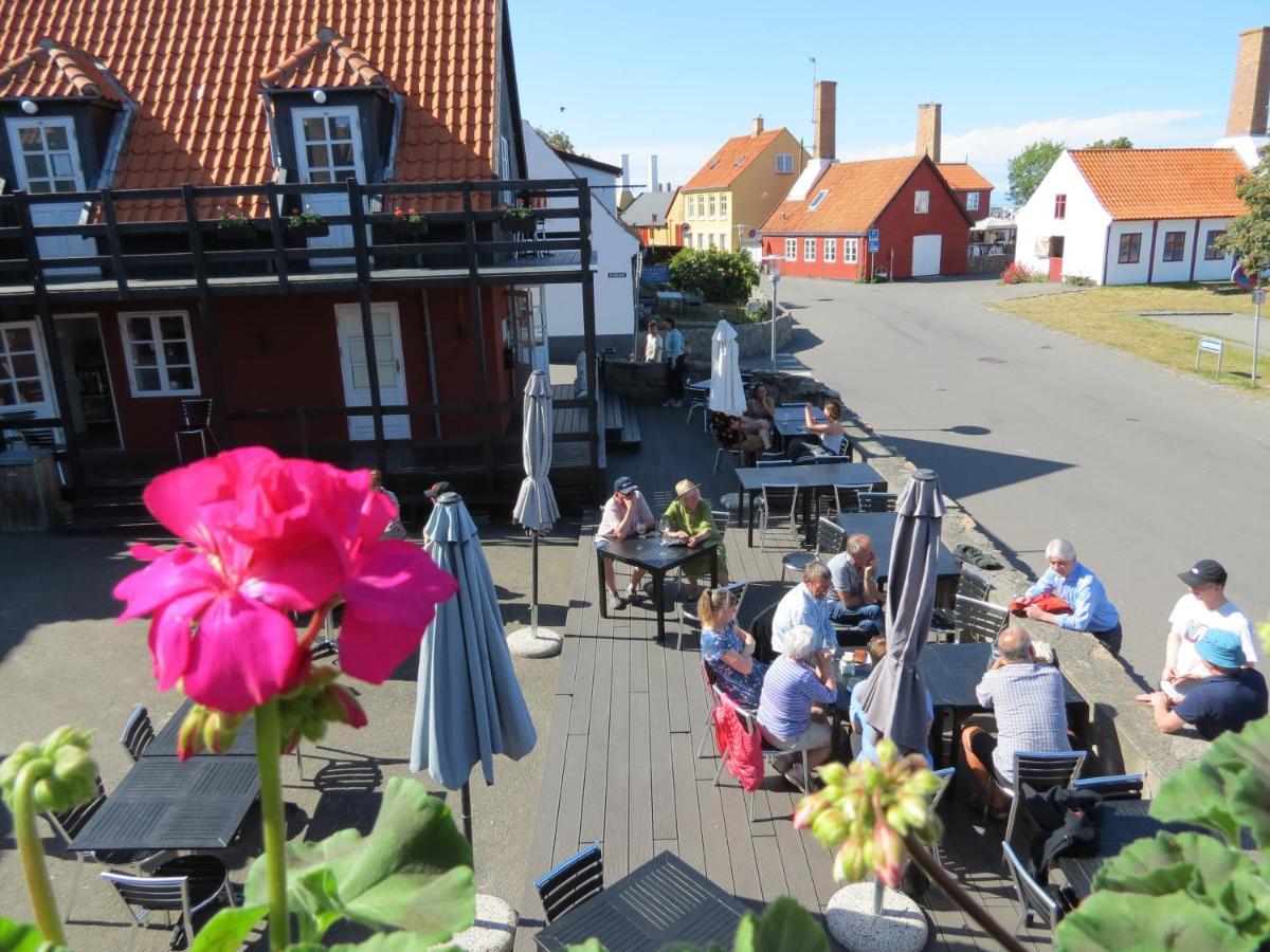 Gudhjem Vandrerhjem / Gudhjem Hostel Eksteriør bilde