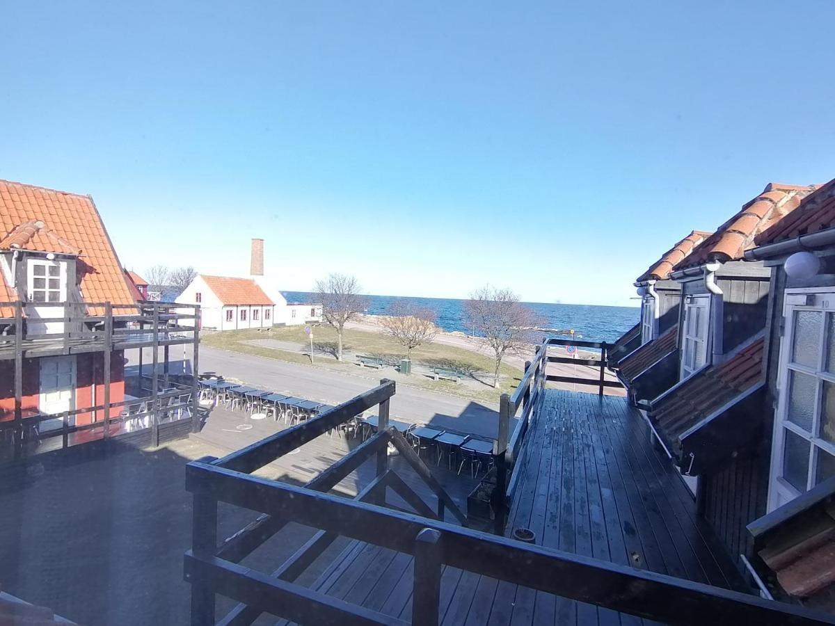 Gudhjem Vandrerhjem / Gudhjem Hostel Eksteriør bilde