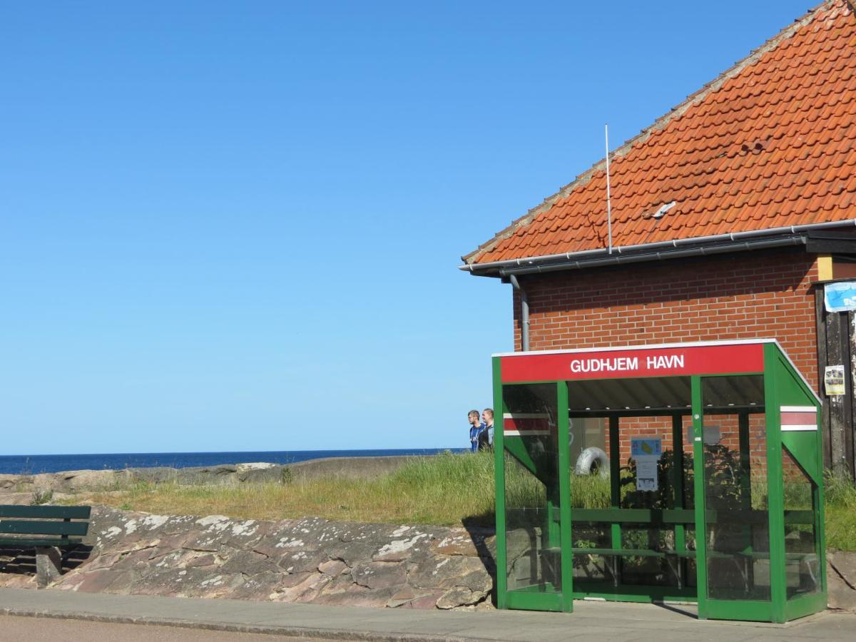 Gudhjem Vandrerhjem / Gudhjem Hostel Eksteriør bilde