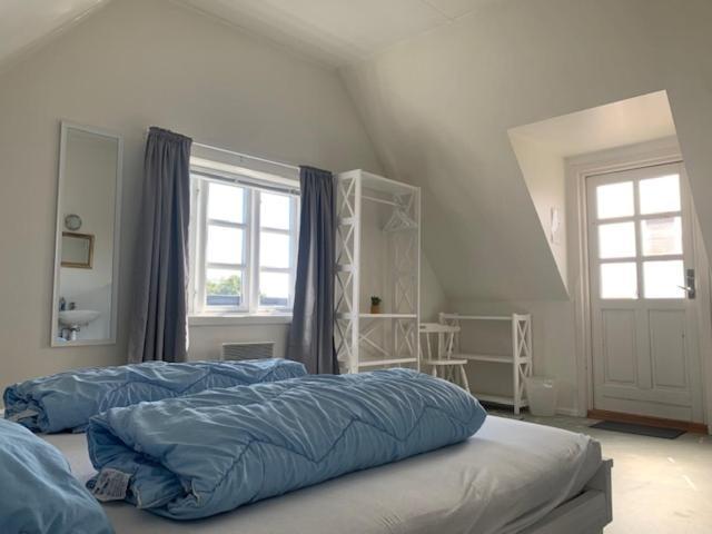 Gudhjem Vandrerhjem / Gudhjem Hostel Eksteriør bilde