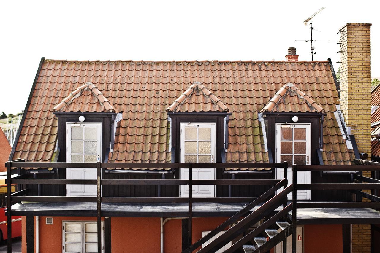 Gudhjem Vandrerhjem / Gudhjem Hostel Eksteriør bilde